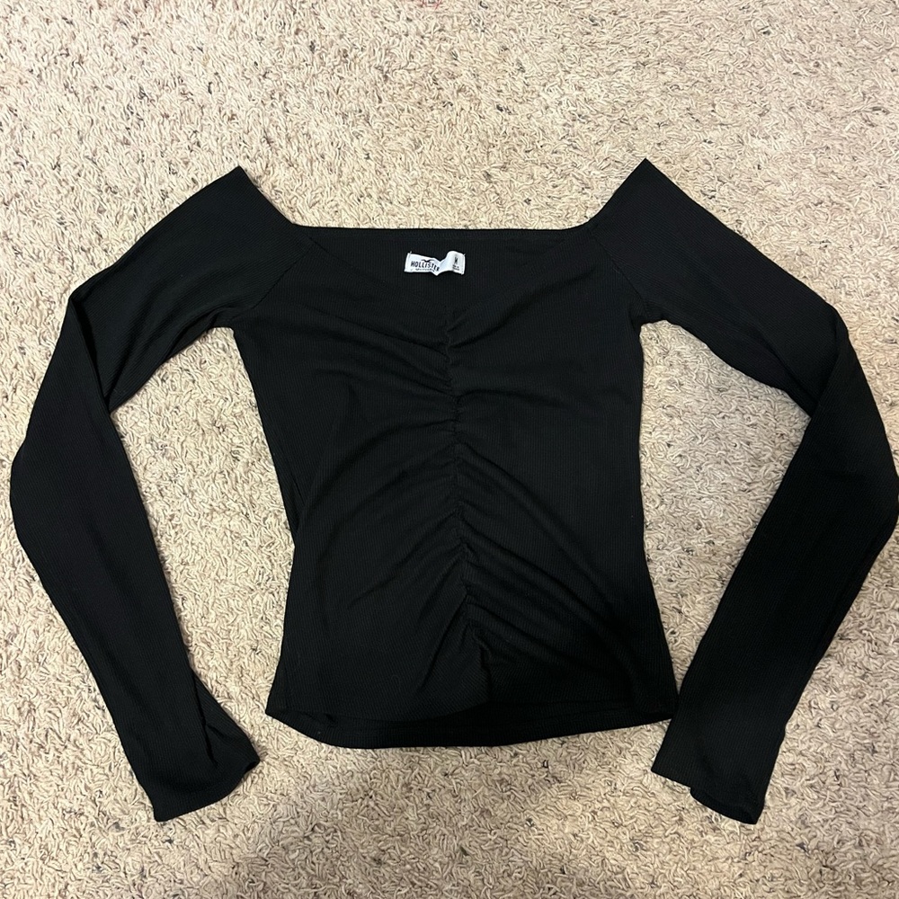 Hollister medium off the shoulder long sleeve top